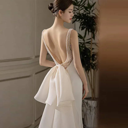 French strap light wedding dress simple elegant satin backless fishtail welcome wedding veil Super fairy strappy dress